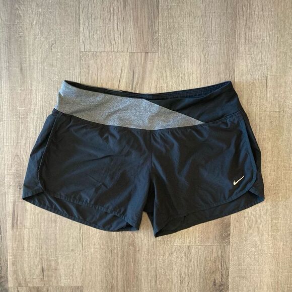 Nike Dri-Fit Black and Gray Short M EUC - Picture 1 of 8